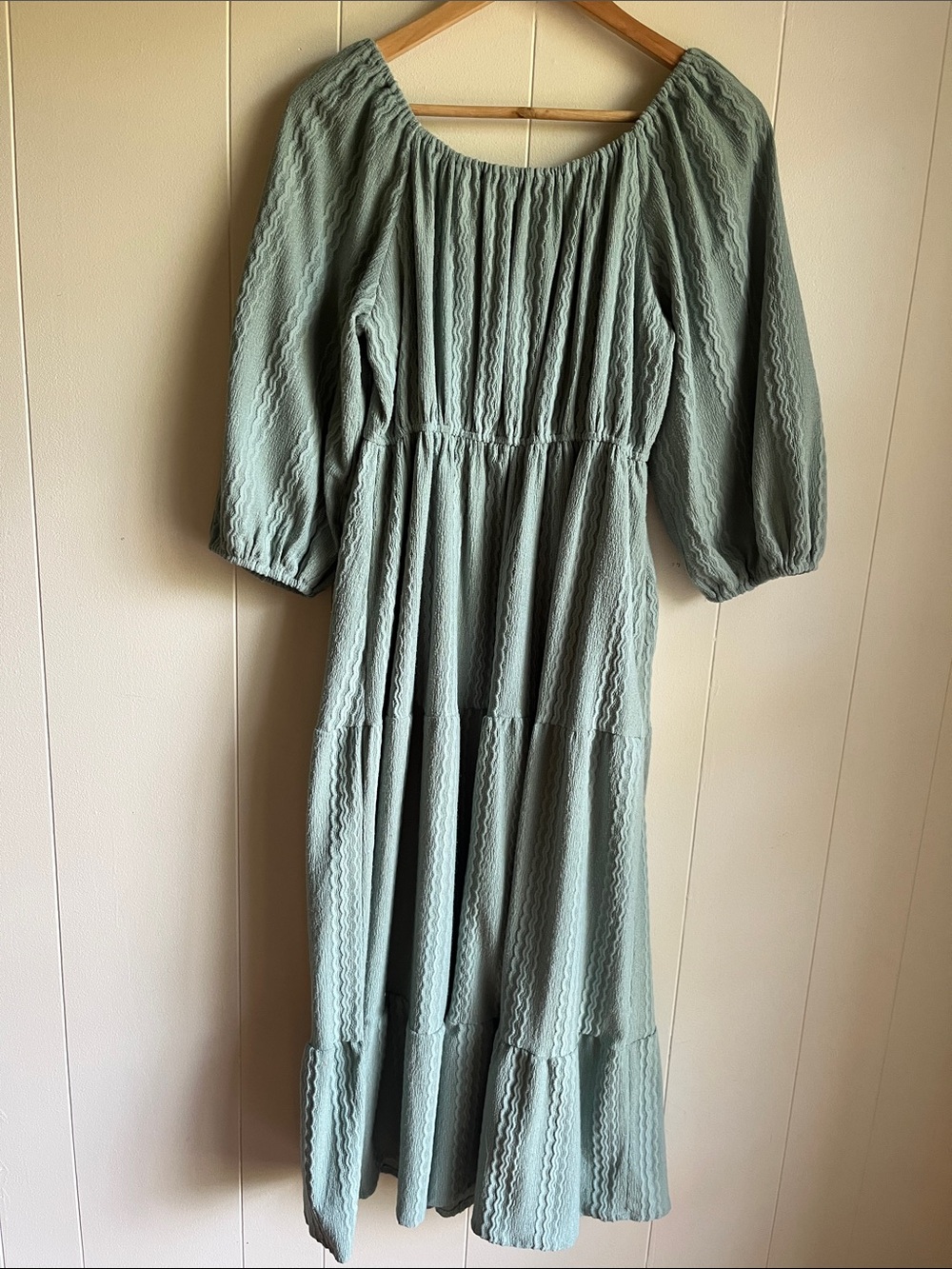 Polygram Sage Green Tiered Maxi Stretch Dress with Puff Sleeves Sz Med - Picture 6 of 9